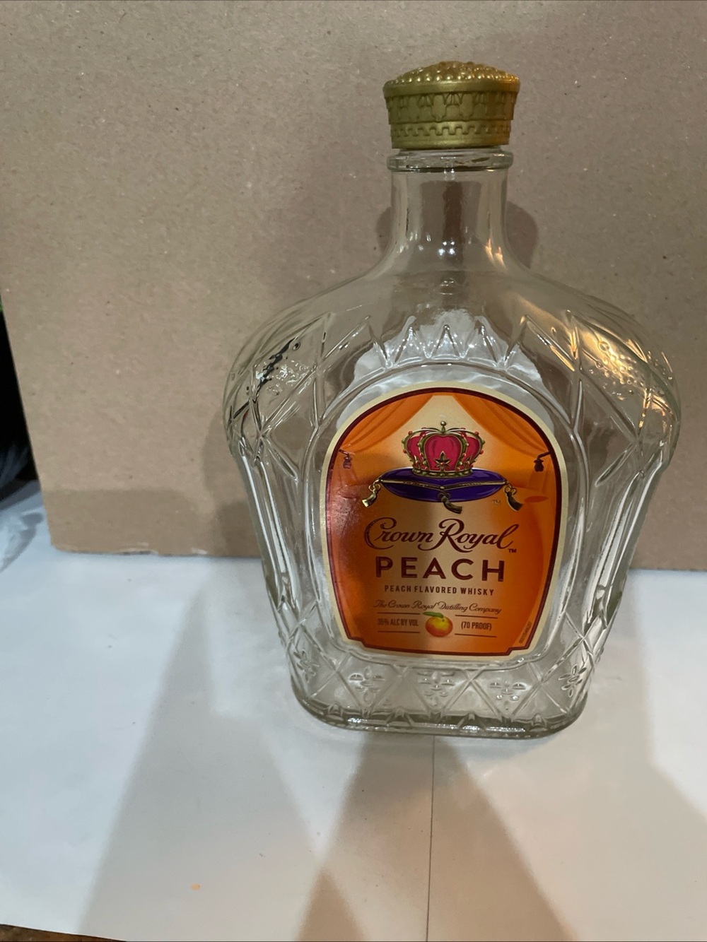 CROWN ROYAL PEACH Canadian Whiskey Empty Bottle With Top * 750 ml *